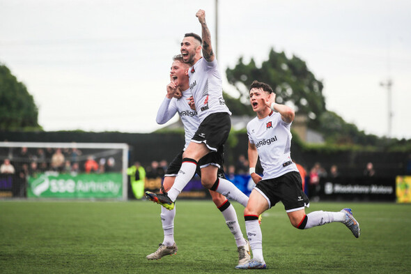 Ten-man Dundalk knock Shamrock Rovers out of the FAI Cup - Vimarsana News