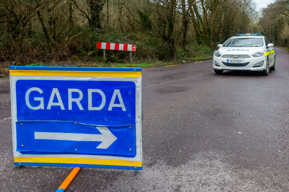 Pedestrian in his 30s dies after being struck by a car in Co Tipperary this morning - Vimarsana News