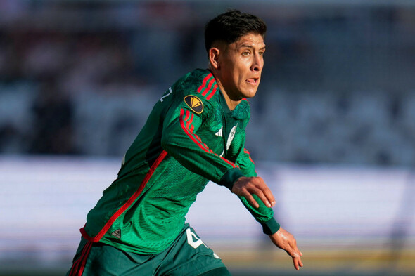 West Ham complete signing of Mexico international Alvarez from Ajax - Vimarsana News
