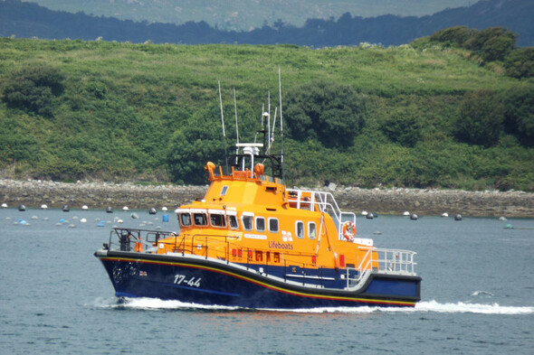 Sailors rescued overnight amid gale force winds and driving rain of Storm Betty - Vimarsana News