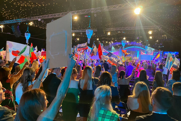 Rose of Tralee Day One: A GAA raffle meets The X Factor meets a job interview - Vimarsana News