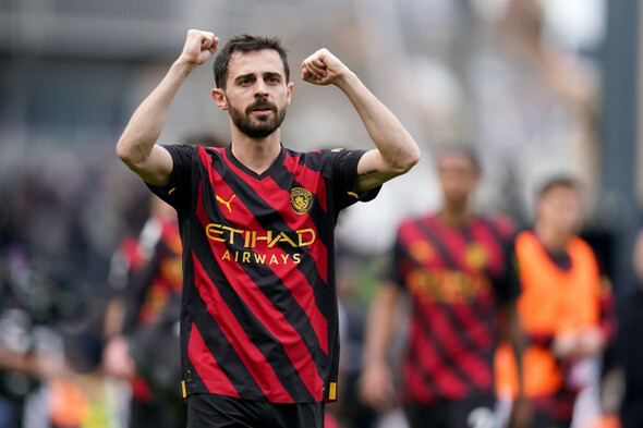 Bernardo Silva signs new Man City deal, Saudi-bound Laporte confirms exit - Vimarsana News