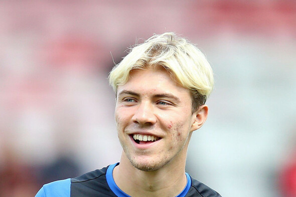 Hojlund set for United debut against Arsenal, Reguilon joins on loan - Vimarsana News