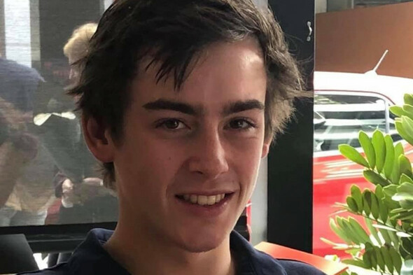 Trio plead guilty to manslaughter of Irish teenager who died in Australia after falling from balcony - Vimarsana News
