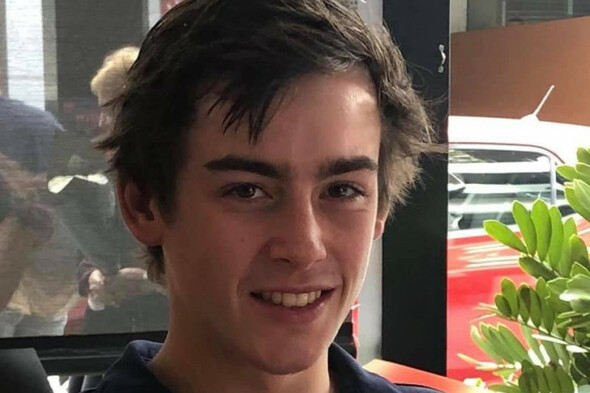 Three men jailed for balcony death of Irish teenager in Australia during an armed robbery - Vimarsana News