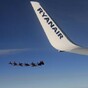 It's looking a lot like Christmas: Santa-shaped UFO spotted by pilot