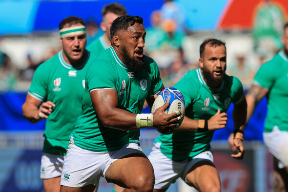 Aki was Ireland's standout player. He is locking down the 12 shirt - Vimarsana News