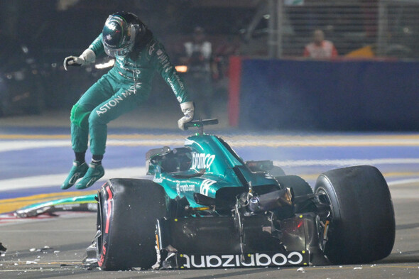 Sainz takes pole position as Stroll survives 110mph crash at Singapore Grand Prix - Vimarsana News