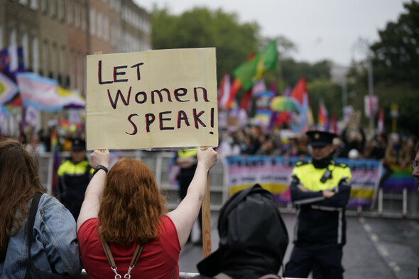 Hundreds take part in opposing protests in Dublin over transgender rights - Vimarsana News