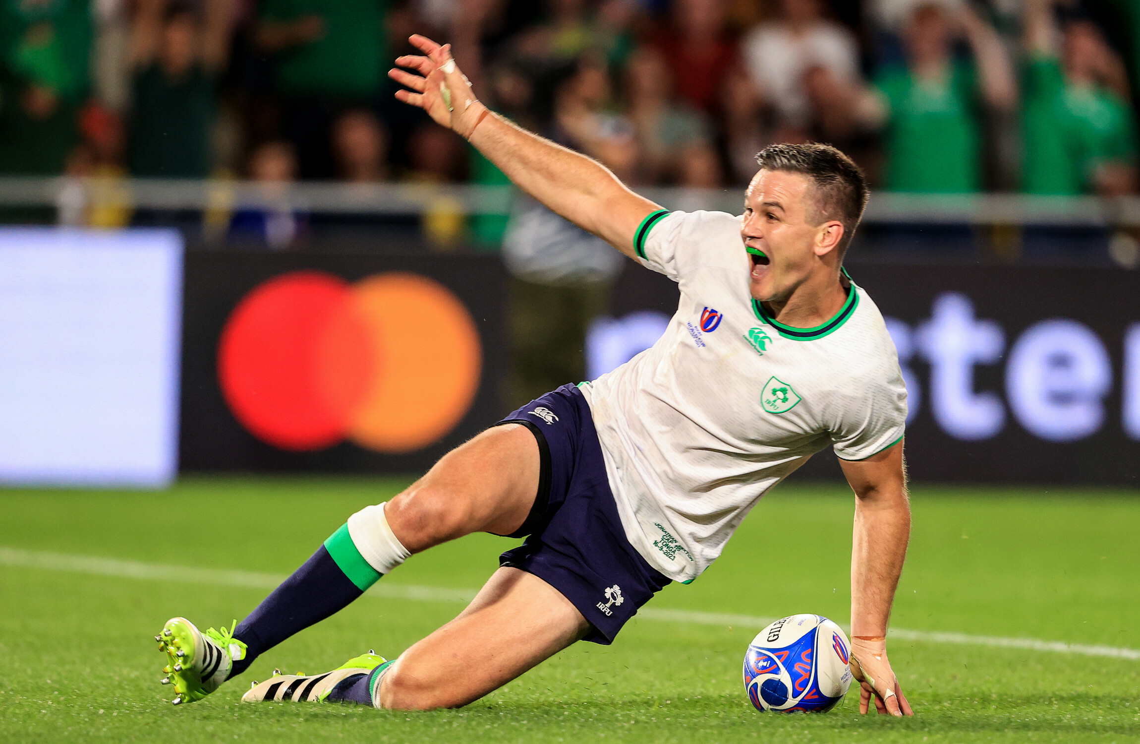 Ireland rip Tonga apart on a night where Sexton steals the show - Vimarsana News