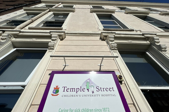 Parents waiting for children's spinal surgeries 'shocked' at review into Temple Street complications - Vimarsana News