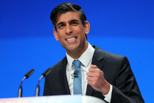 Rishi Sunak's U-turn on climate slammed as 'chucking the environment into a political fire' - Vimarsana News