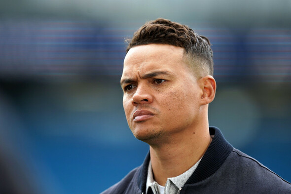 'I got it wrong' - Jermaine Jenas apologises for using abusive term about referee - Vimarsana News