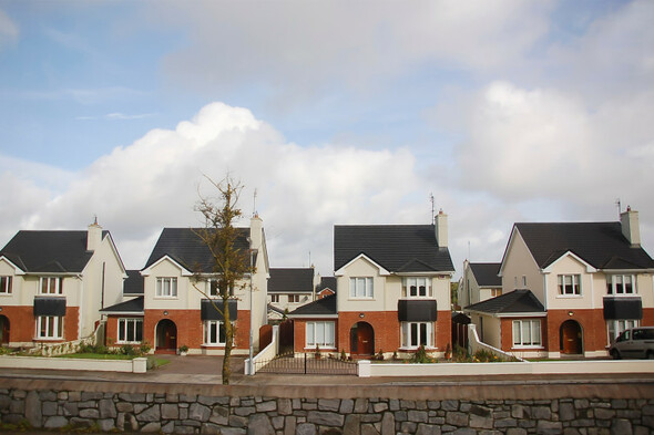 House prices in third quarter of 2023 up 1.1% from one year ago - Vimarsana News