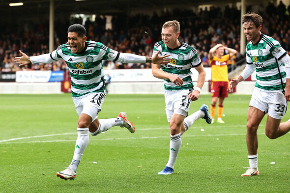 Celtic late show stuns Motherwell twice over, McGrath goal downs Rangers - Vimarsana News
