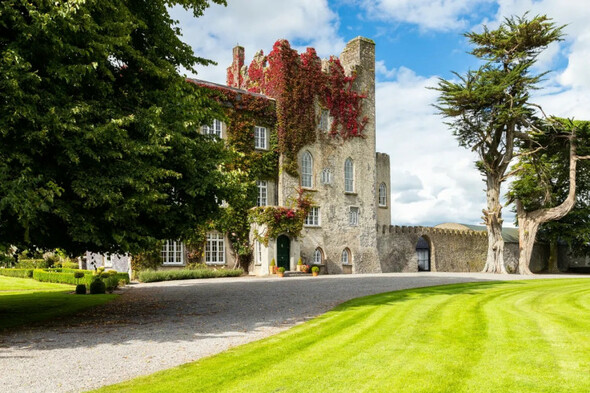 Own a historic gem amidst Ireland's Golden Vale for €5.5 million - Vimarsana News