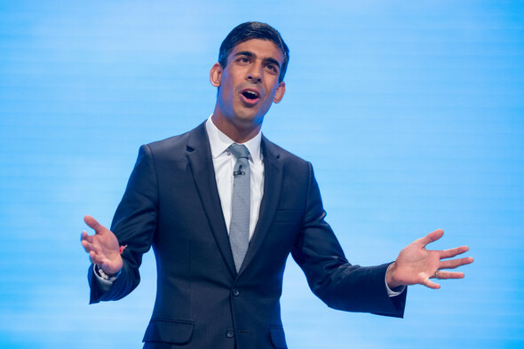 Rishi Sunak criticised by former Tory PMs for scrapping major rail route plans - Vimarsana News