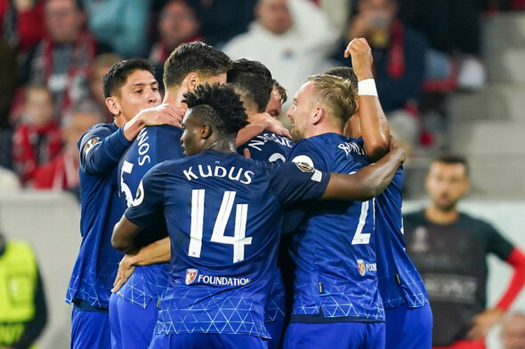 West Ham maintain momentum while Brighton rally from two down to pick up first point - Vimarsana News