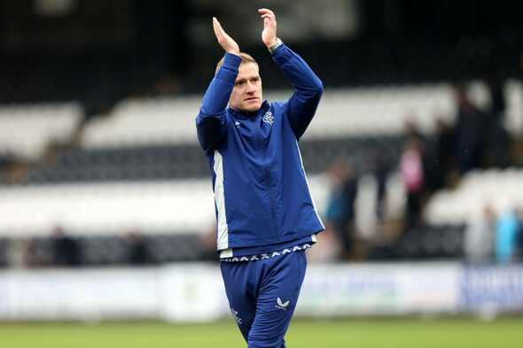 Northern Irish captain Steven Davis earns first win as Rangers boss - Vimarsana News