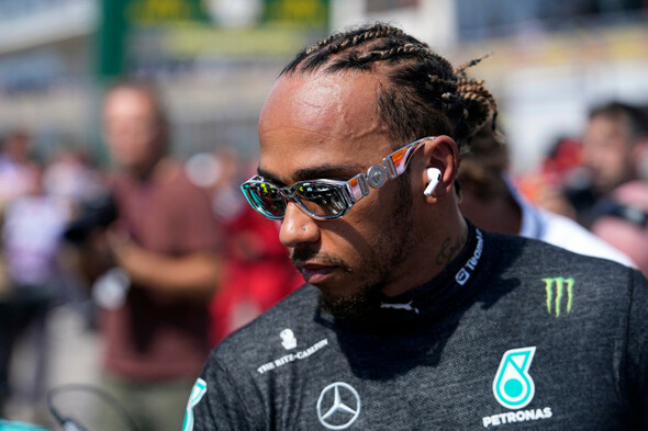 Lewis Hamilton disqualified after finishing second in US Grand Prix - Vimarsana News