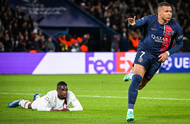 French connection strikes as PSG beat AC Milan to go top