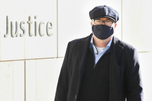 Senior bank management kept information "off the official record", defence claims in theft trial - Vimarsana News