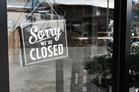 Mouldy milkshakes and waste water in kitchens: Four food businesses closed in October - Vimarsana News