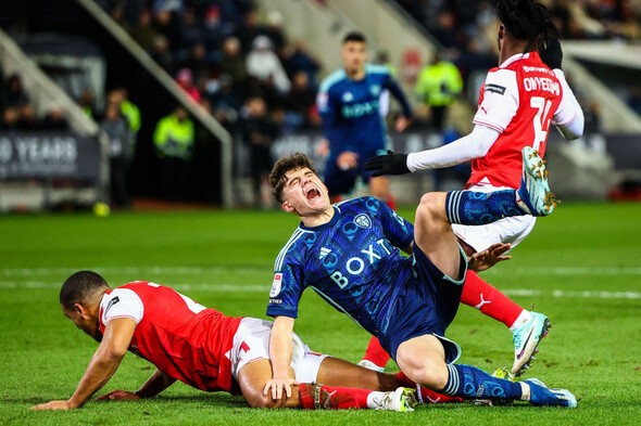 High-flying Leeds held to draw by Rotherham - Vimarsana News