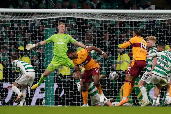 Chaotic finish sees Motherwell earn a point away to Celtic - Vimarsana News