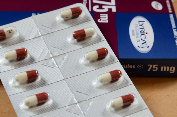 GP centre won't prescribe 'highly addictive' painkillers due to concerns over illegal drug trade - Vimarsana News