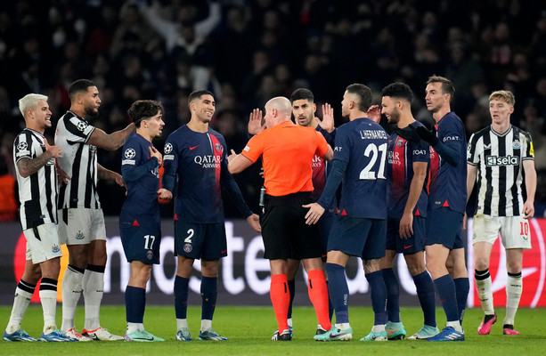 Paris Saint-Germain 1-1 Newcastle United - Controversial late Kylian Mbappe  penalty denies visitors famous win - Eurosport