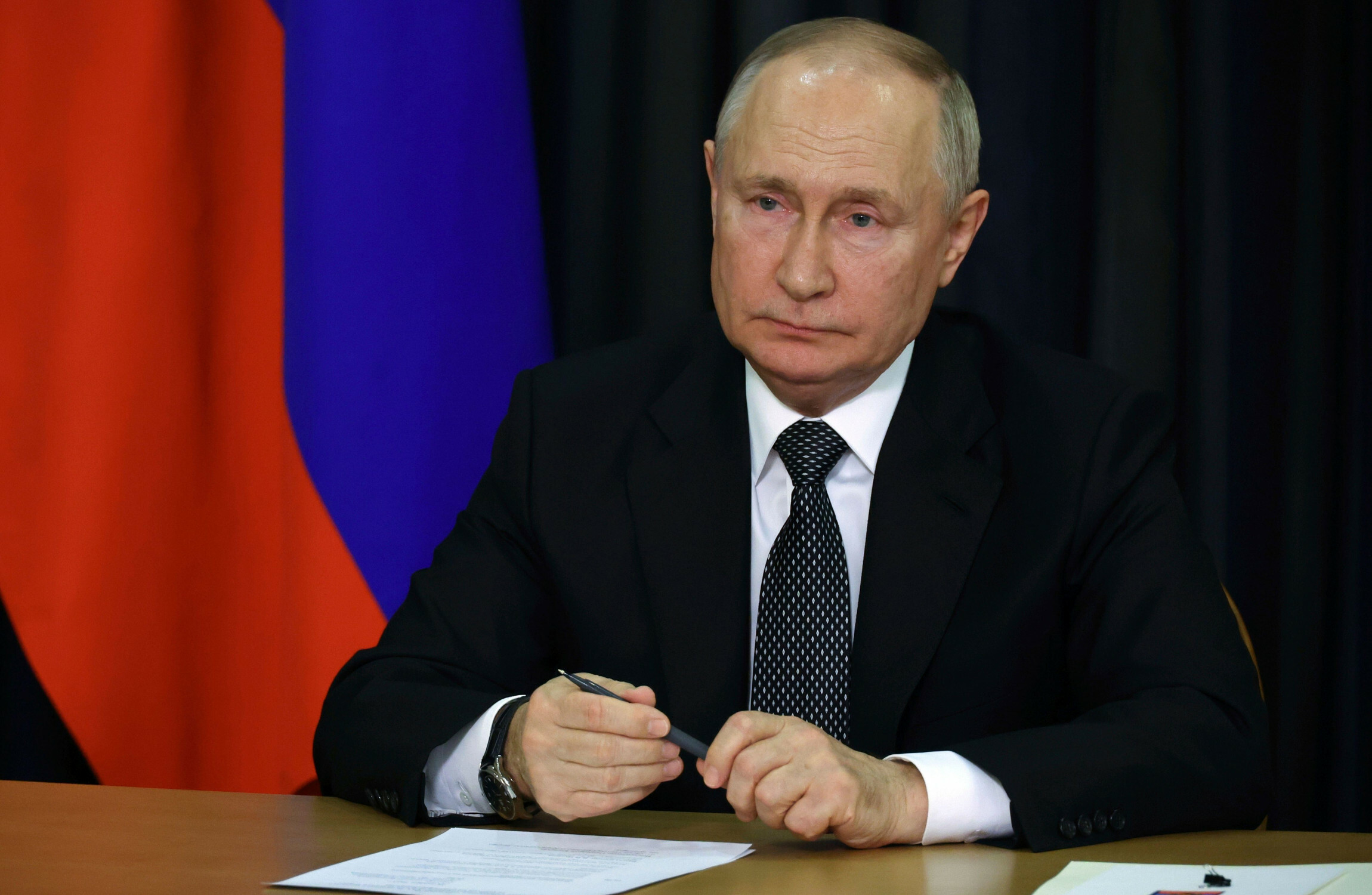 Russia bans 'international LGBT movement' for 'extremism' - Vimarsana News