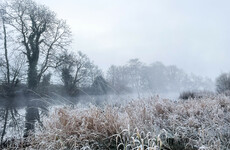 Wintry weekend ahead with low temperature/ice warning issued for whole country