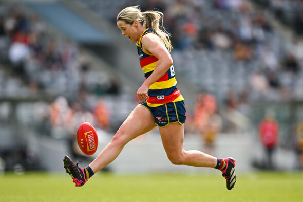 Donegal's Bonner calls time on AFLW career after impressive stints with Crows and Giants - Vimarsana News
