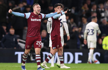 Tottenham 1-2 West Ham: Jarrod Bowen and James Ward-Prowse score in second  half to secure away win, Football News