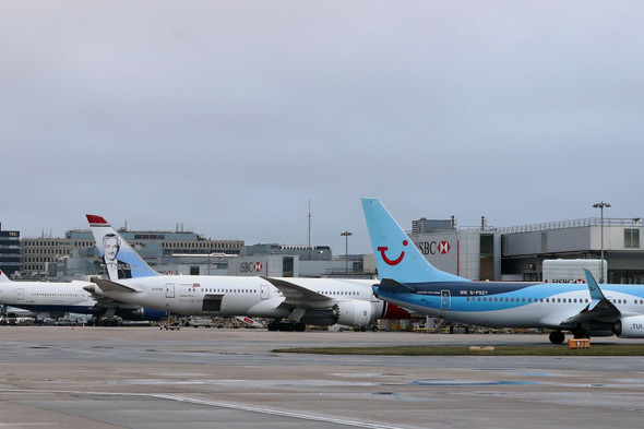Irish passengers among those facing hours of delays after Gatwick Airport system outage - Vimarsana News