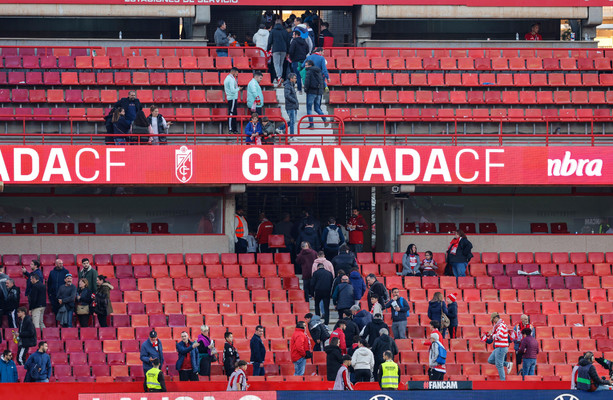 Granada's La Liga clash with Athletic Bilbao abandoned after death of fan