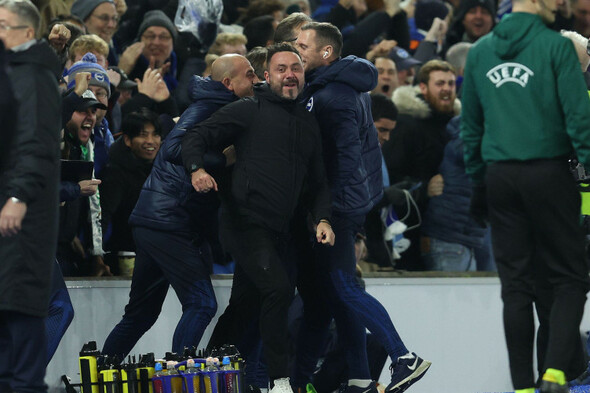 Late Pedro strike sees Brighton top group, Aston Villa seal spot in last 16 - Vimarsana News