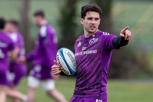 Bordeaux-Bègles interested in signing Joey Carbery from Munster - Vimarsana News