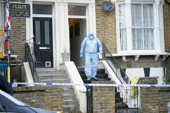 Woman 'covered in blood' arrested after four-year-old boy dies in London knife attack - Vimarsana News