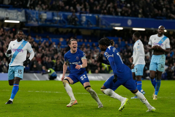 Noni Madueke converts late penalty to guide Chelsea to victory over Crystal Palace - Vimarsana News