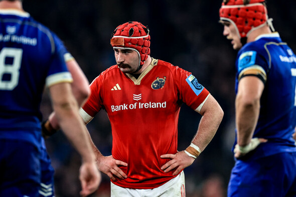 Hodnett avoids focus on Ireland call-up as he punches above his weight - Vimarsana News