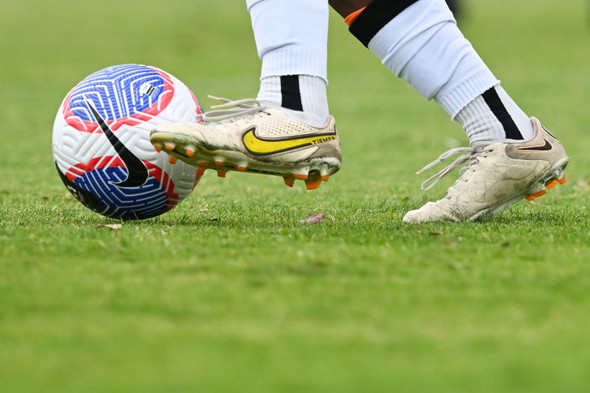Arbroath goalkeeper comes off bench as striker to score stunner in comeback - Vimarsana News