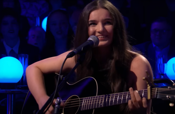 Une adolescente irlandaise qui a joué dans l’émission annuelle Hootenanny de Jools dit que c’était une « expérience incroyable »