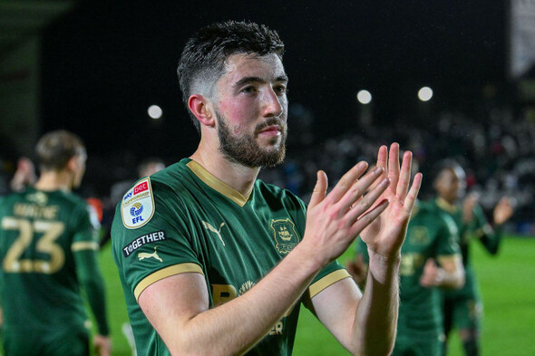 Ireland youngster Finn Azaz completes Boro move; ex-Bohs midfielder joins Swindon - Vimarsana News
