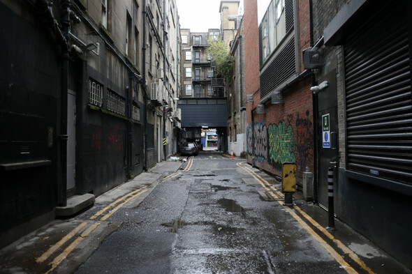 Letters from locals over Dublin city centre laneway tell of open drug use and public sex - Vimarsana News