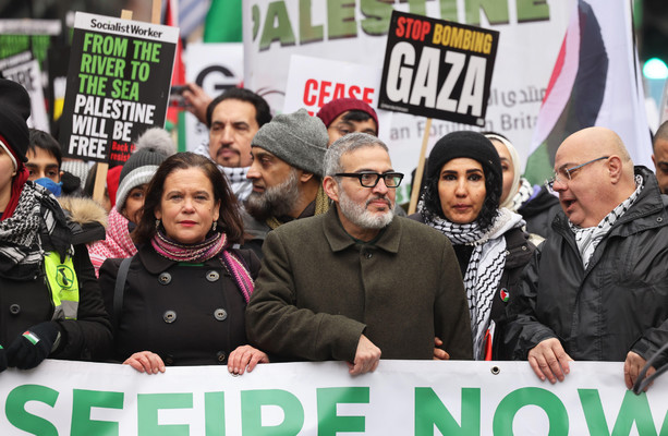 McDonald invoque le processus de paix en Irlande du Nord lors d’un discours lors d’un rassemblement pro-palestinien à Londres