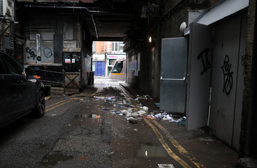 Councillor clarifies claim about now closed alleyway being used