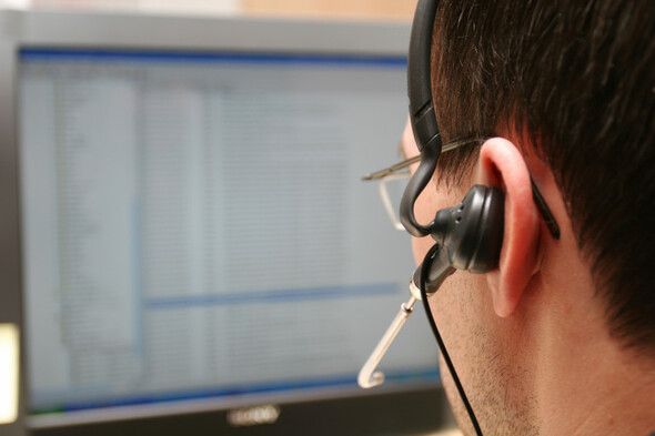 Tensions at 999 call centres as workers 'bid' for holidays 18 months in advance - Vimarsana News