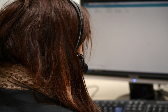Sinn Féin demands operator of 999 call centres enter talks with staff to avert strike action - Vimarsana News